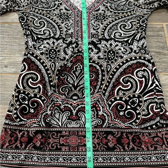 ⭐️EUC⭐️ Gorgeous Kimono Style Dress from WHBM- LIKE NEW- Size Small - Picture 11 of 13